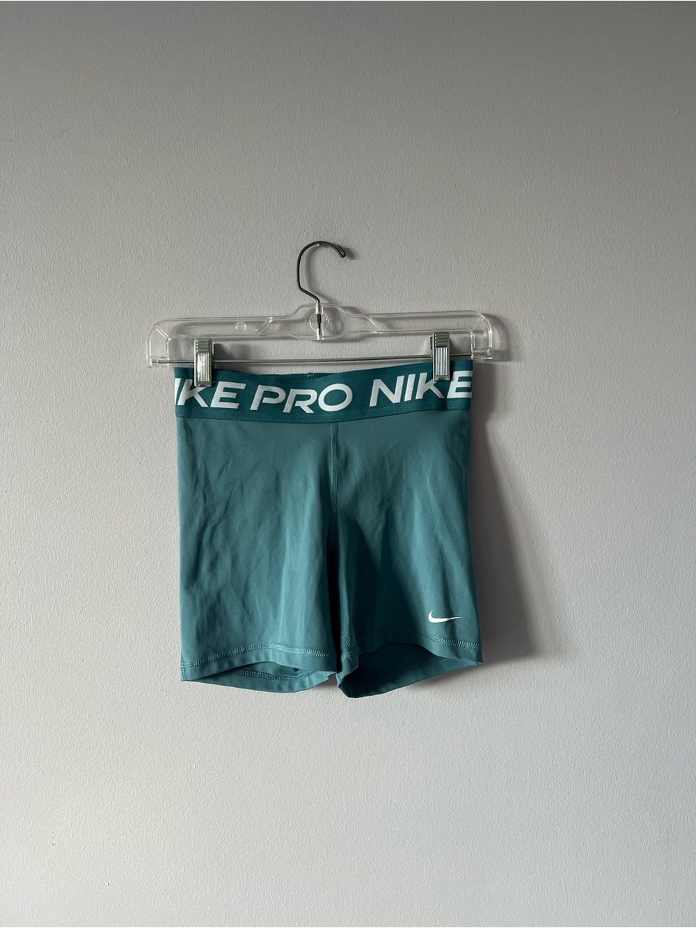 Nike Pro Teal-Blue Performance Shorts
